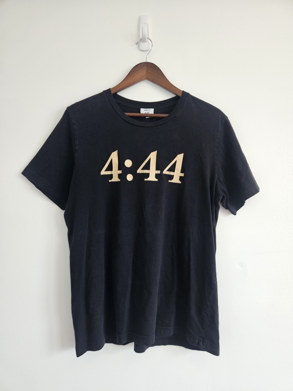 Jay Z Size Large 4:44 Tour Tee Shirt Black & Gold